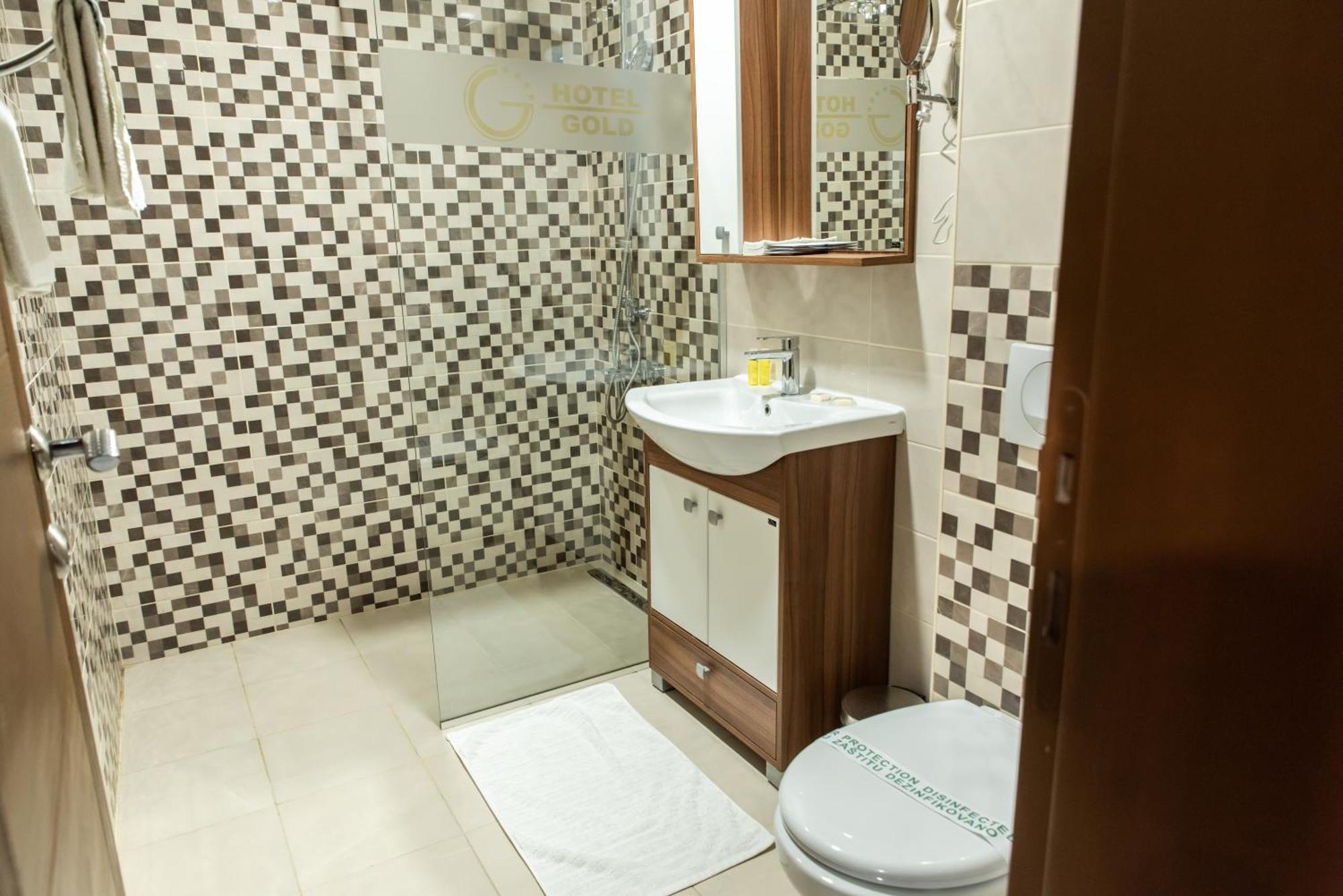Hotel Gold Pljevlja Dış mekan fotoğraf